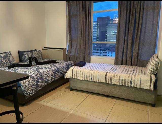 1 BEDROOM PROPERTY TO RENT IN SOUTH BEACH